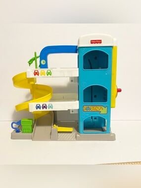 Wheelies Little People Garage Playset Vehicle Ramp w Elevator Kids Toy